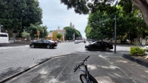 Mit dem Fahrrad zum Zócalo: Blick auf die Reforma