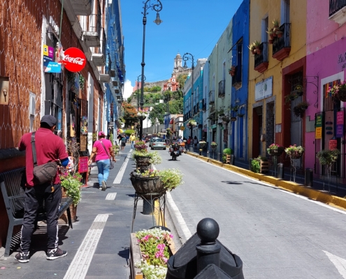 Farbenfrohe Fassaden in Atlixco